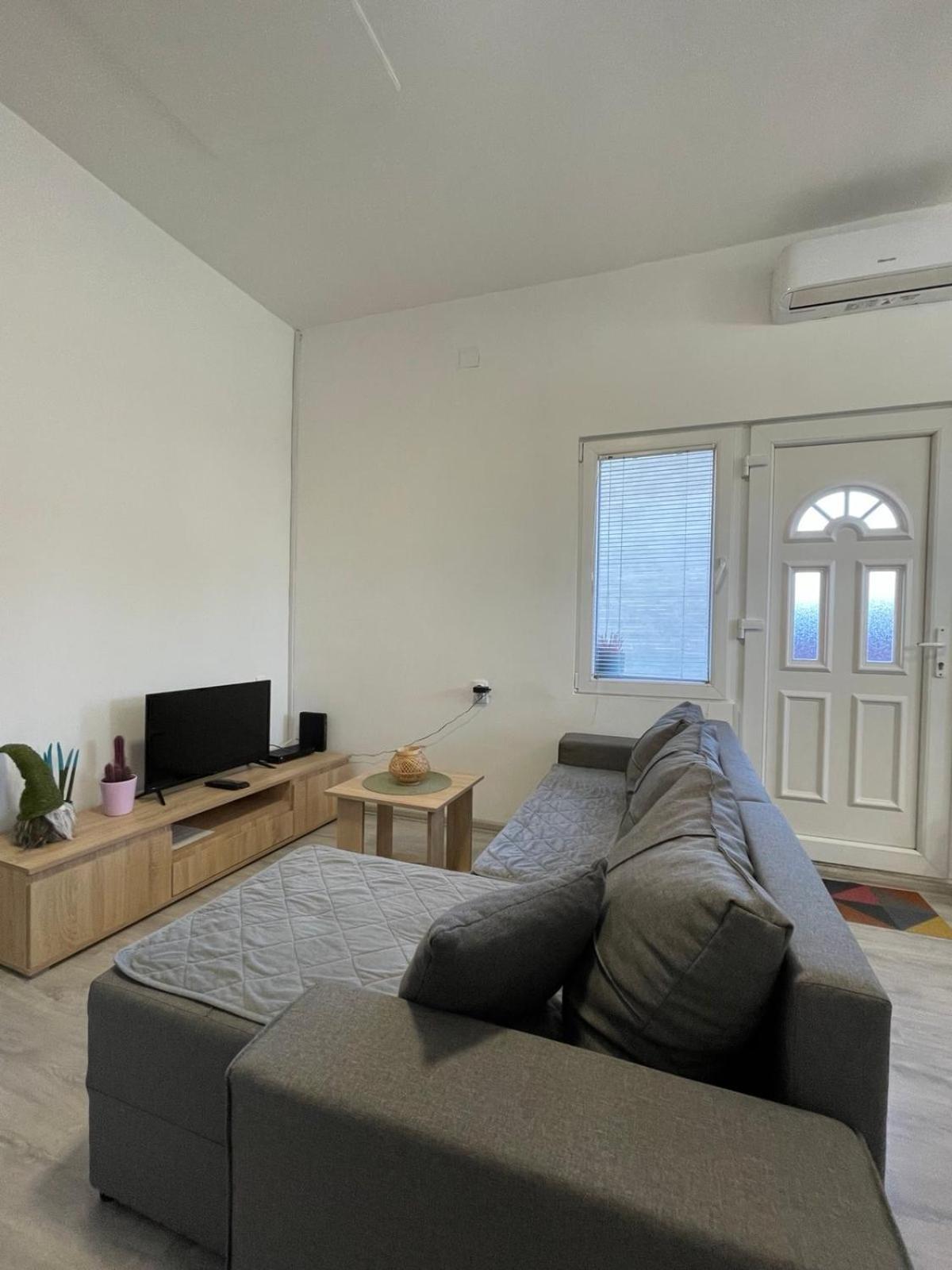 Apartman Arthur Kikinda Exterior photo